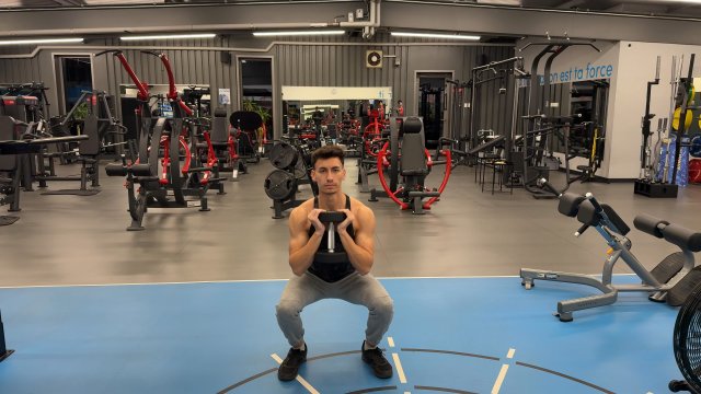 How to do : goblet squat