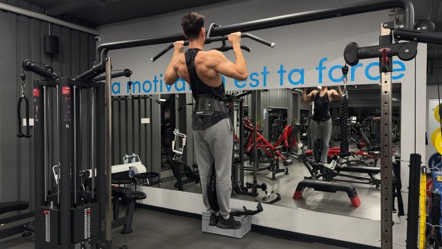 Weighted Pull-Up