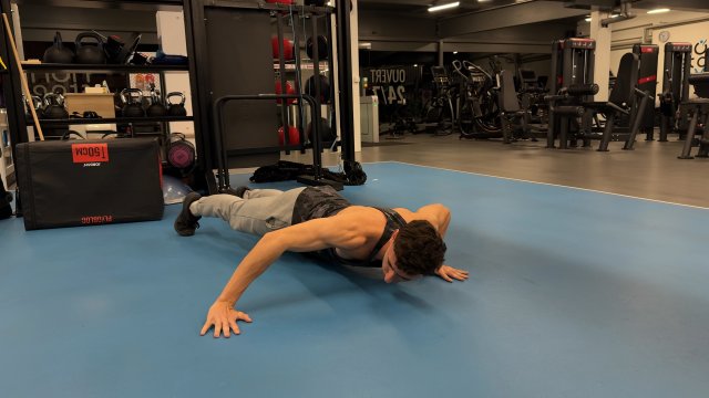 How to do : archer push up