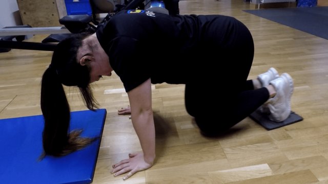 Sliding Knee Tuck