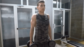 Dumbbell Shrug