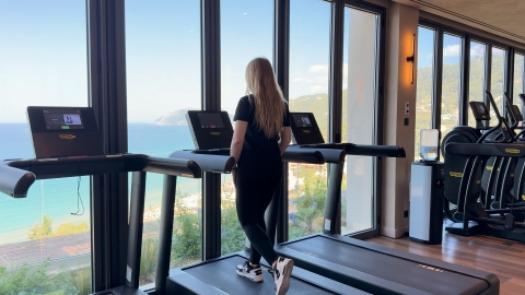 Image Treadmill walking