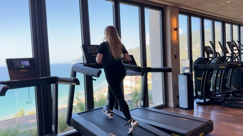 Image Incline treadmill running