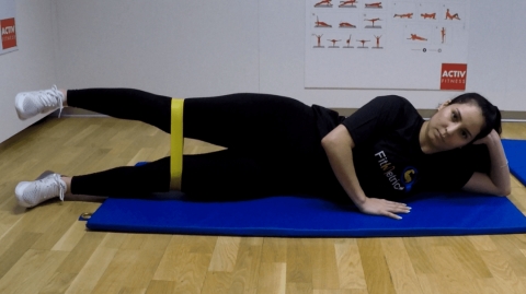 Image Abduzione dell'anca sul pavimento con elastico